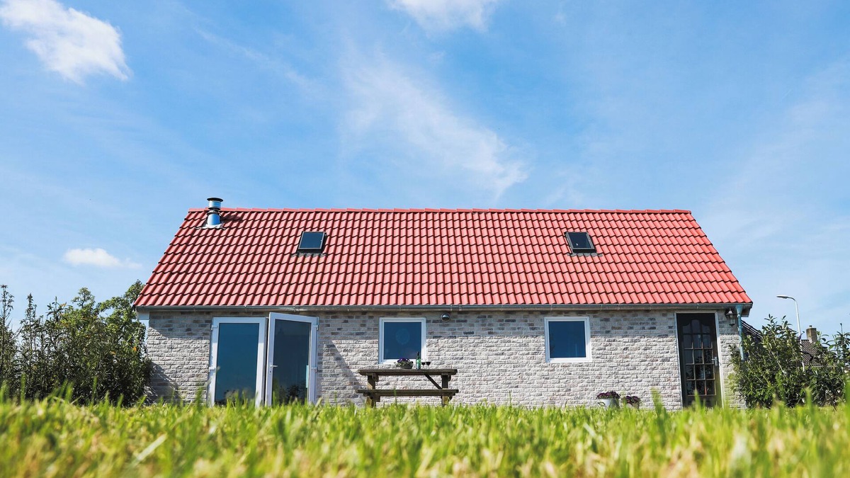 Ee House | Cynnewille