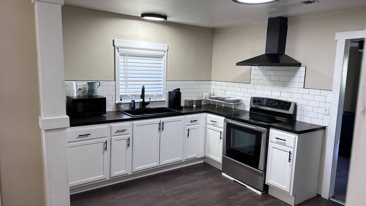Roscoe House | Cypress Cove