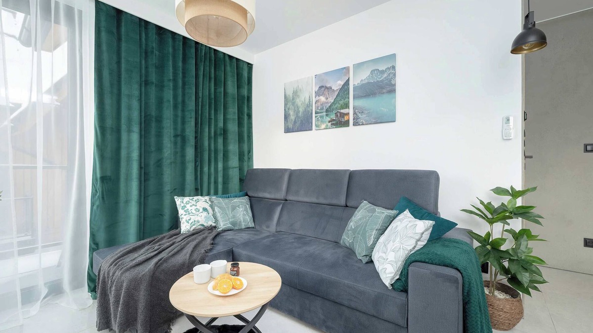 Male Ciche Apartment | Cyrhla 17G | Highlander Apartment | Prestige