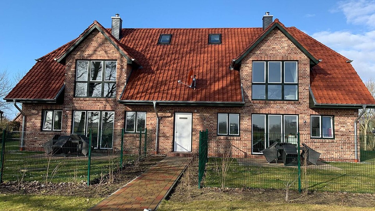 Vollerwiek Apartment | Dünentraum, Ferienwohnung in "De Feerjenhusen" am Haubarg von Vollerwiek