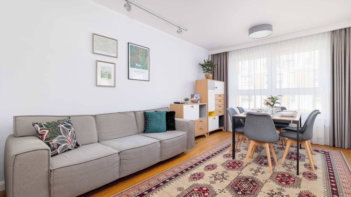Pradnik Czerwony Apartment | Dąbska 18I | Spacious Apartment | Parking | Desk