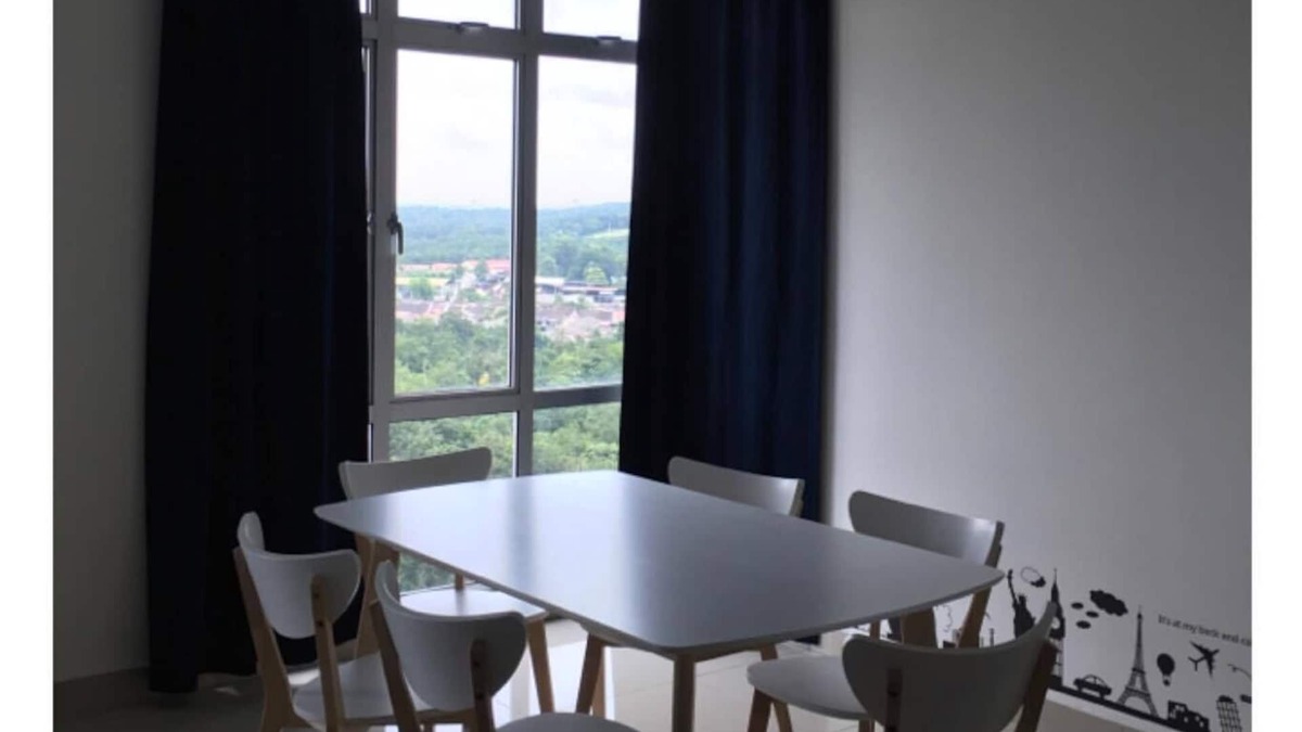 Pasir Gudang Condo | D'Ambience Residences (Condo Entire Home)