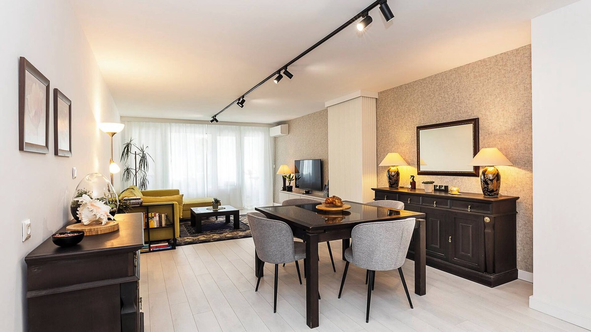 Lozenets Apartment | D-HOME nSpacious 3-bedroom home in the green hearth of Sofia