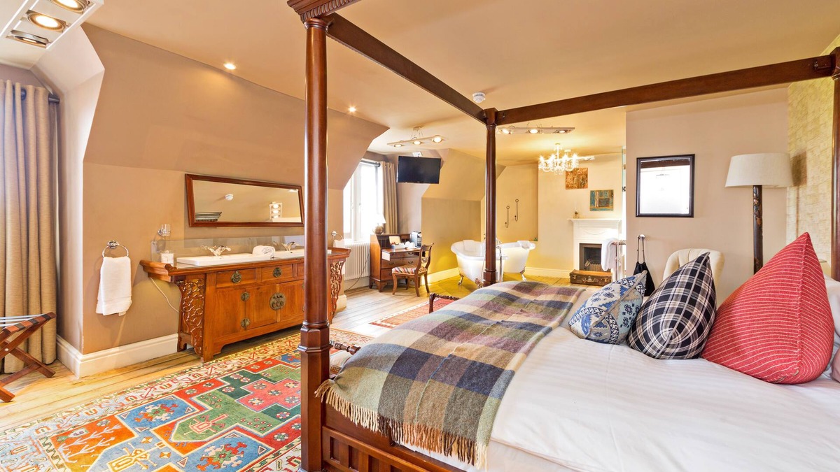 Bedford Hotel | D'Parys