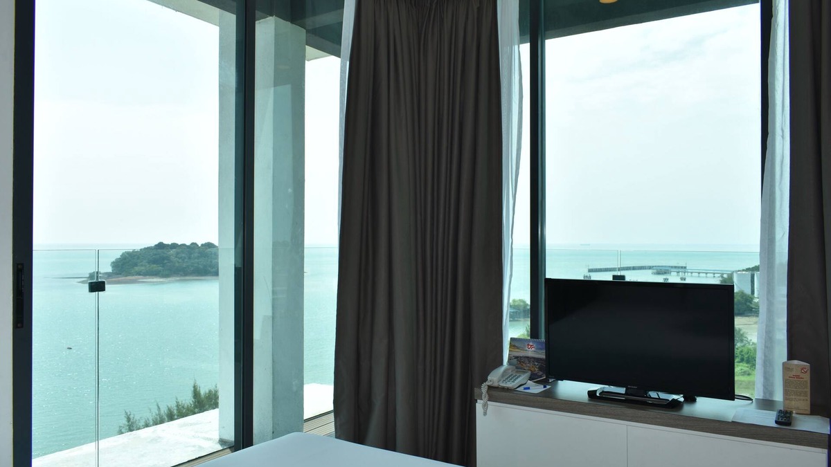 Kampung Bahasa Kapor Hotel | D'Wharf Hotel & Serviced Residence