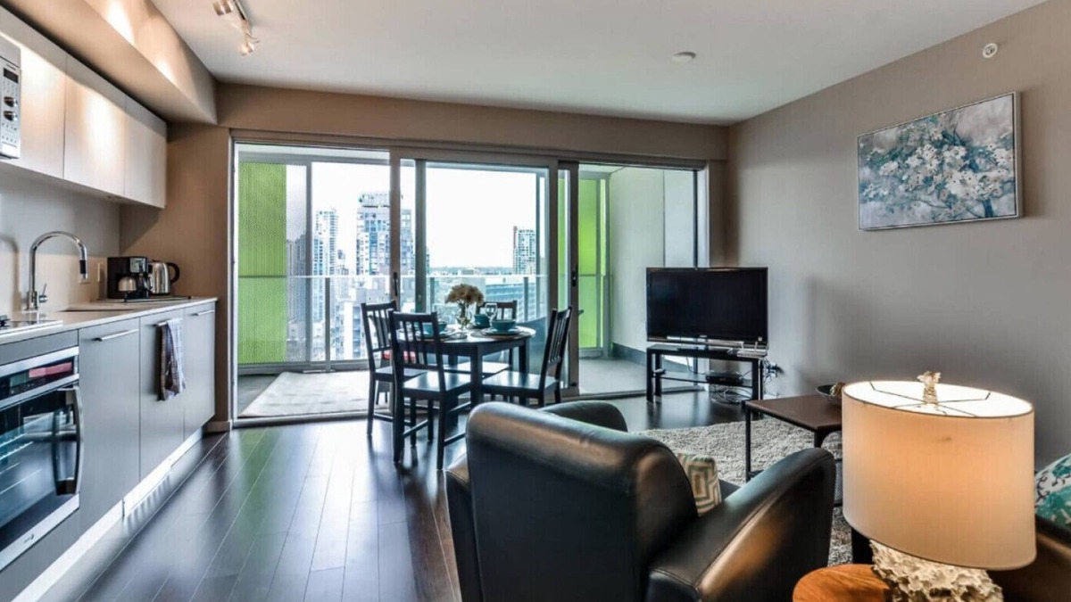 Downtown Vancouver House | D35 - 1 Bedroom Downtown