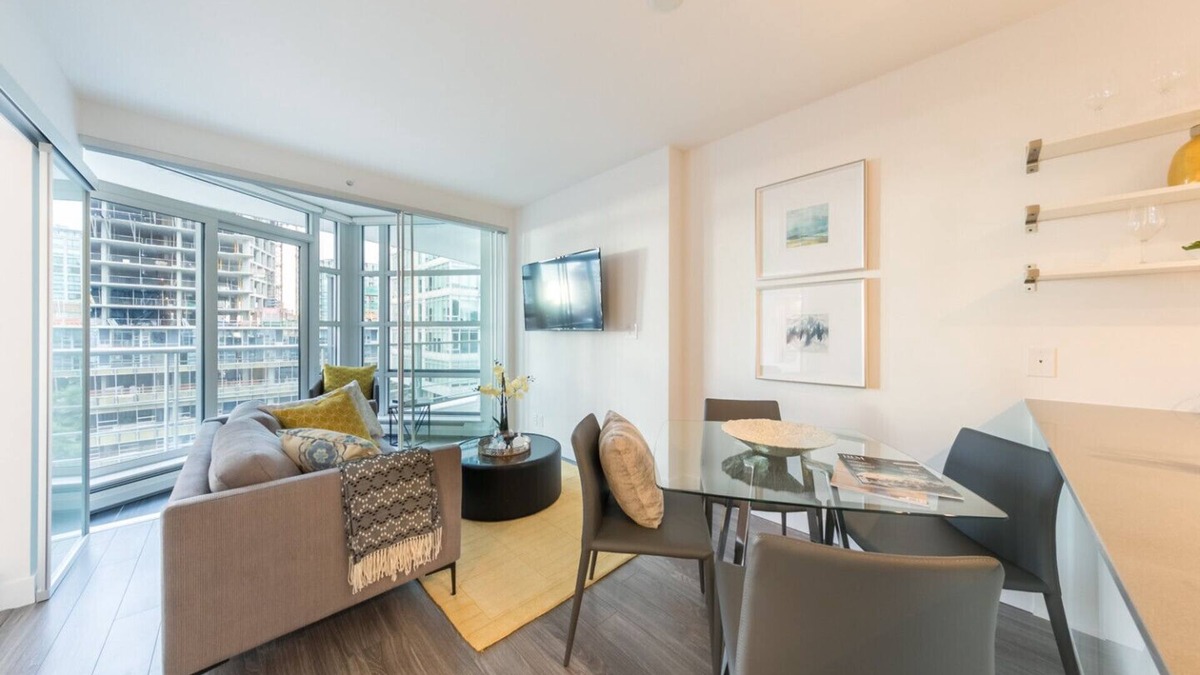 Downtown Vancouver House | D71 - Stylish 1 bedroom in brand new building
