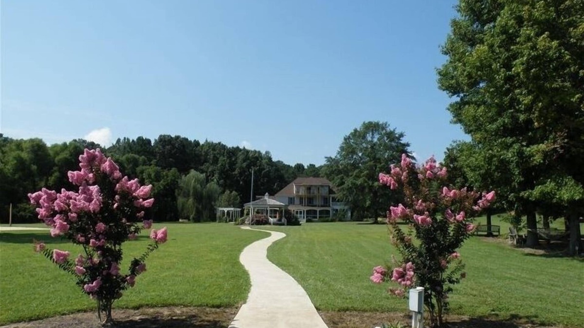 Greensboro House | Da Casa Banana2, Large Home on Beautiful Lake Oconee