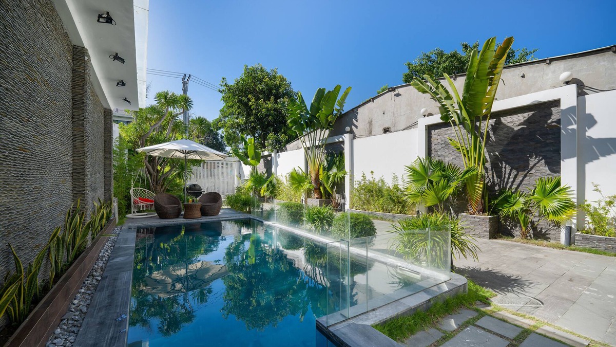 Ngu Hanh Son Villa | Da Na Beach Villa
