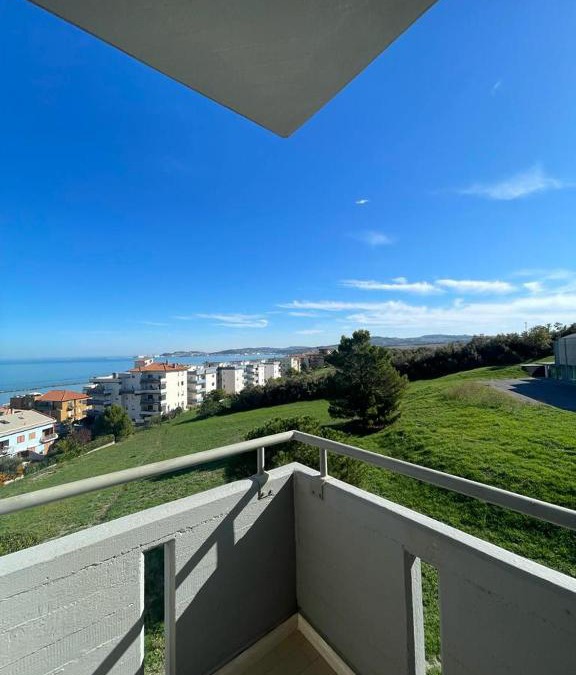 Palombina Nuova Apartment | Da Roberto