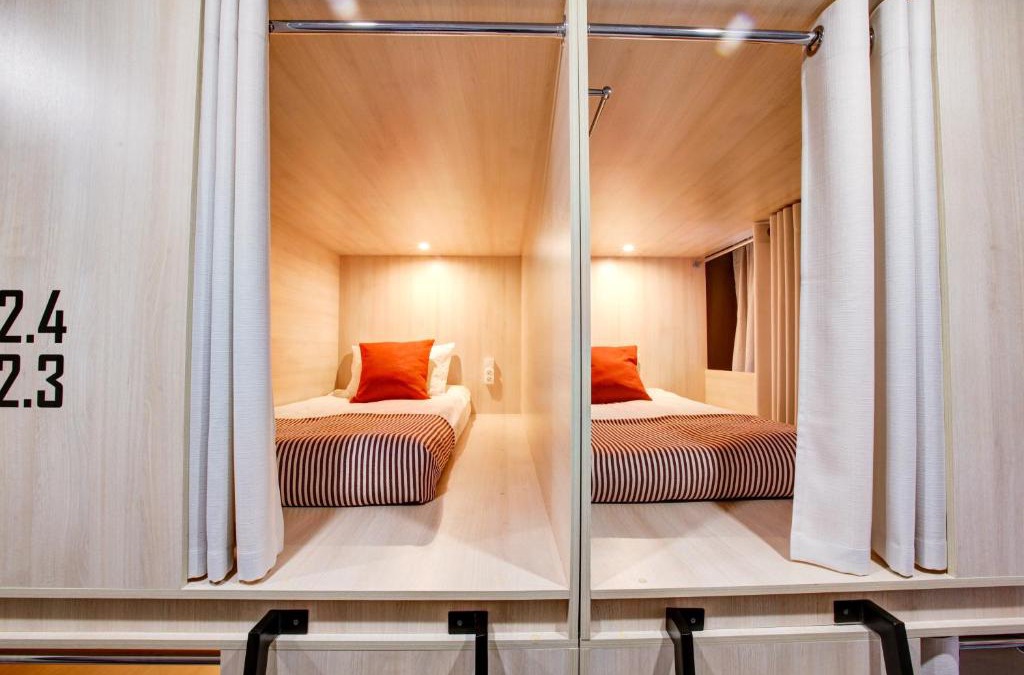 Presnensky Hotel | Dad and Cat Capsule Hotel