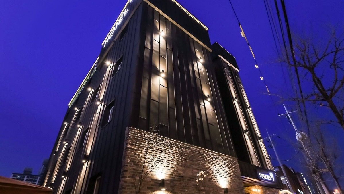 Daedeok-gu Hotel | Daejeon Sintanjin Hotel Wol