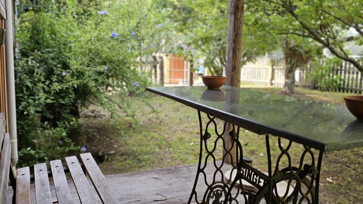 Martinsville Cottage | Dael's Mill - Old world charm, BYO Horse