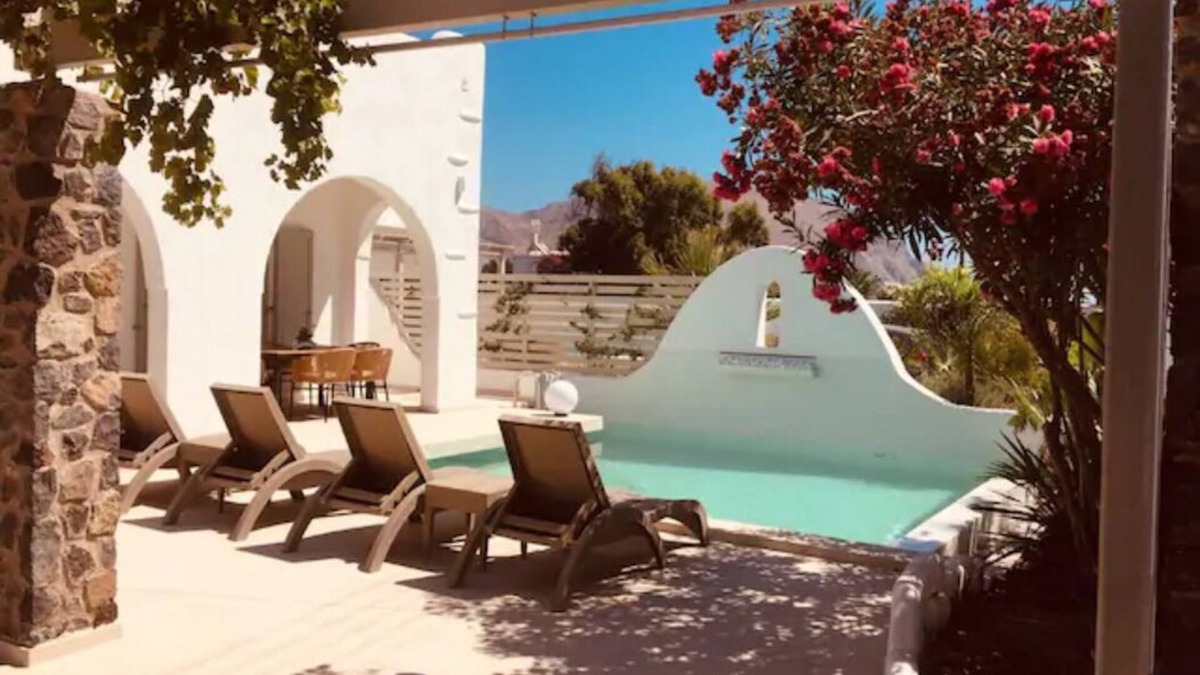 Perivolos Villa | "Dafnes Villa 1" Private Pool