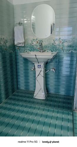 Guptkashi Hotel | Dagdya hotel