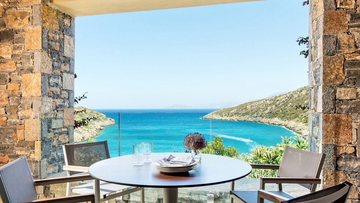 Vathi Resort | Daios Cove