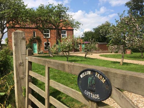 Sea Palling House | Dairy Barns Holiday Cottages