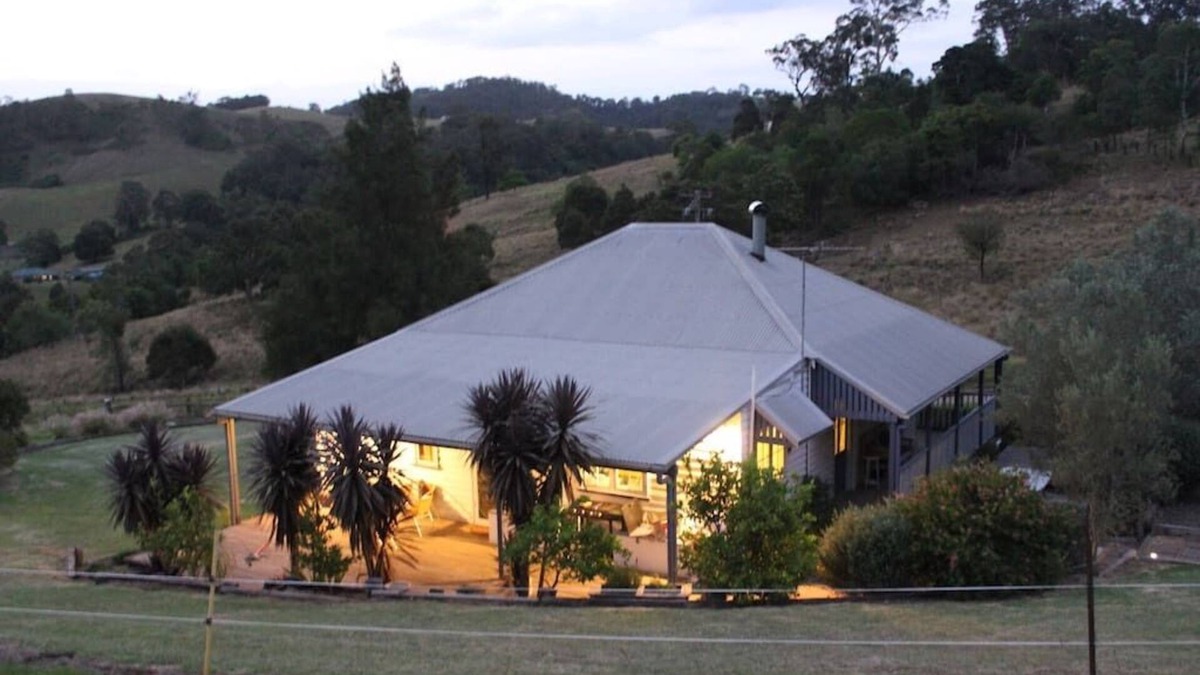 Mount View Cottage | Dairy Farm Cottage.