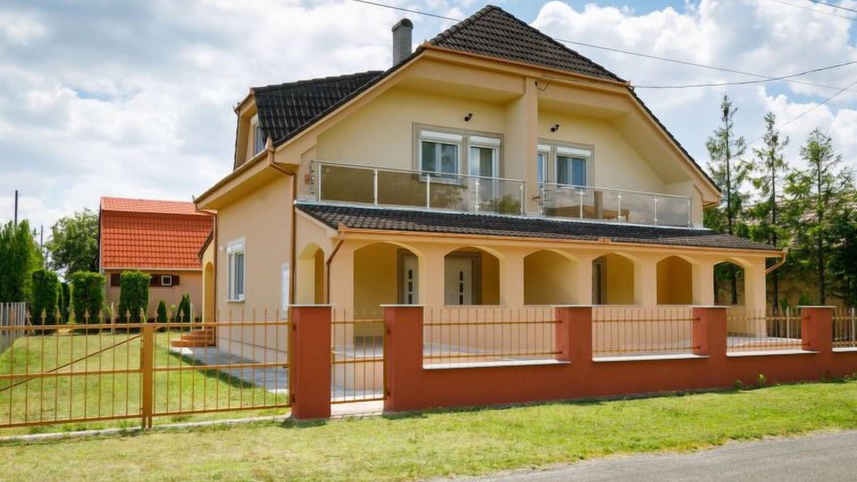 Balatonmariafurdo Apartment | Daisy 1 by Interhome