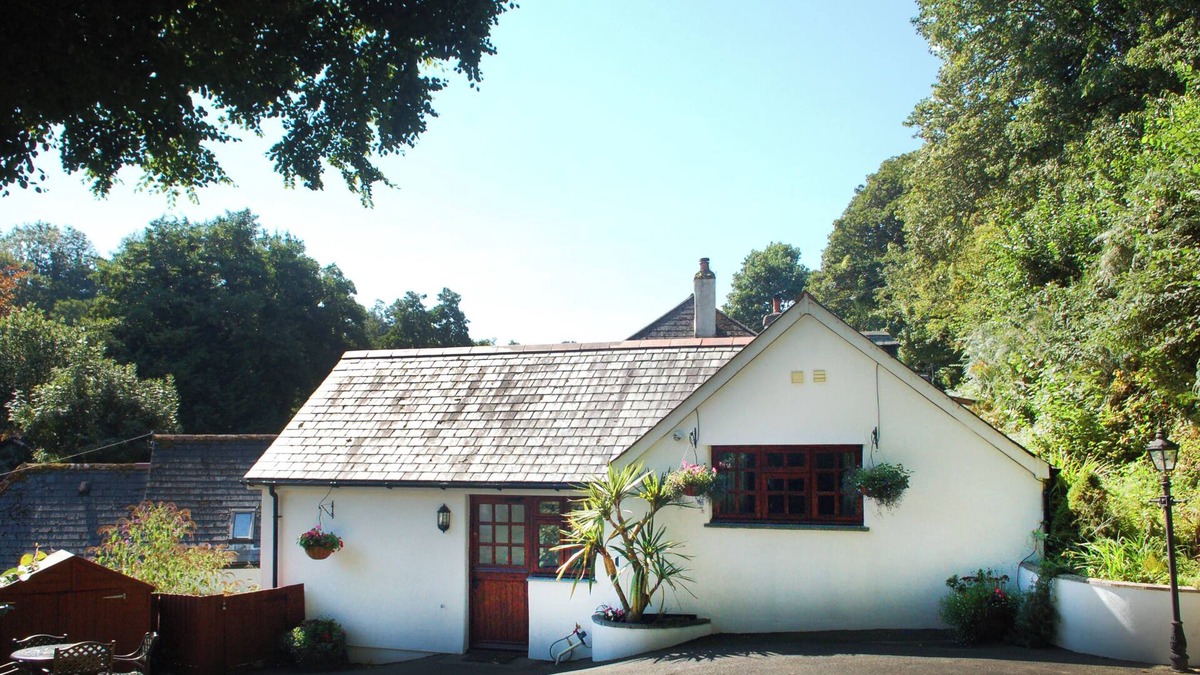 Berrynarbor House | Daisy Cottage Berrynarbor near Broadsands beach