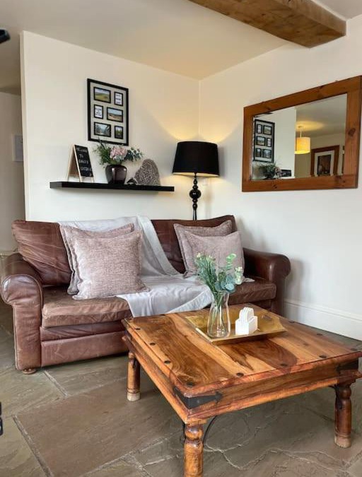 Oldfield House | Daisy Cottage