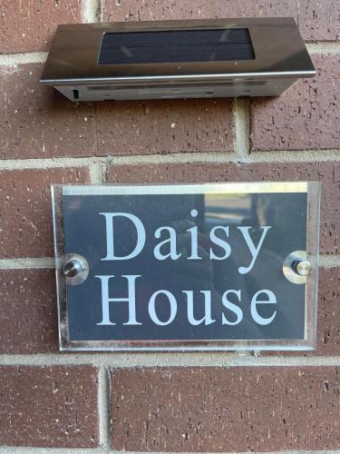 Whittington House | Daisy House - Whittington - 10 minutes to central Geelong