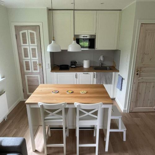 Papsaare Apartment | Daisy Lake House