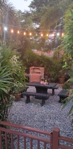 Rayong House | Daisy's 2 bedroom family home for up to 5 guests with garden & BBQ