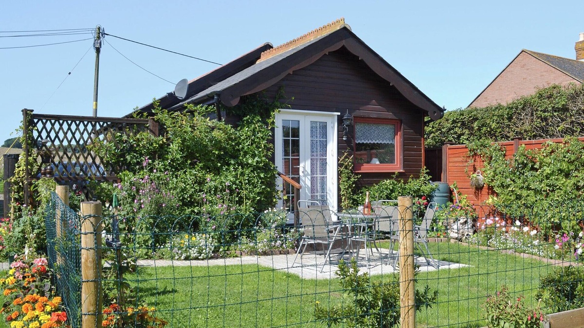 Niton Cottage | Daisy's Cottage Annexe - 28240