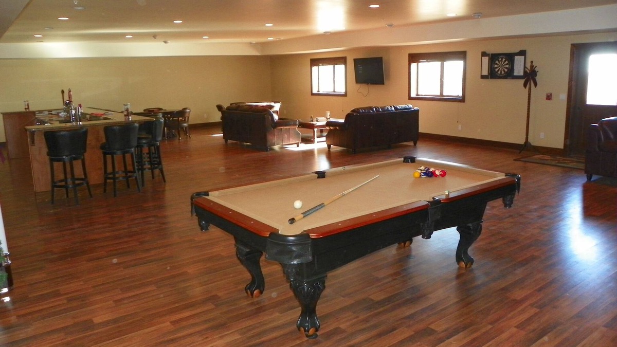 Kimball Cabin | Dakota Prairie Lodge & Resort