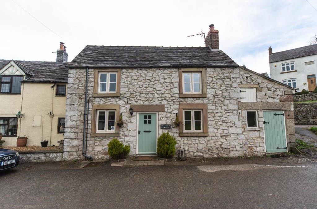 Carsington House | Dale End Cottage, Brassington