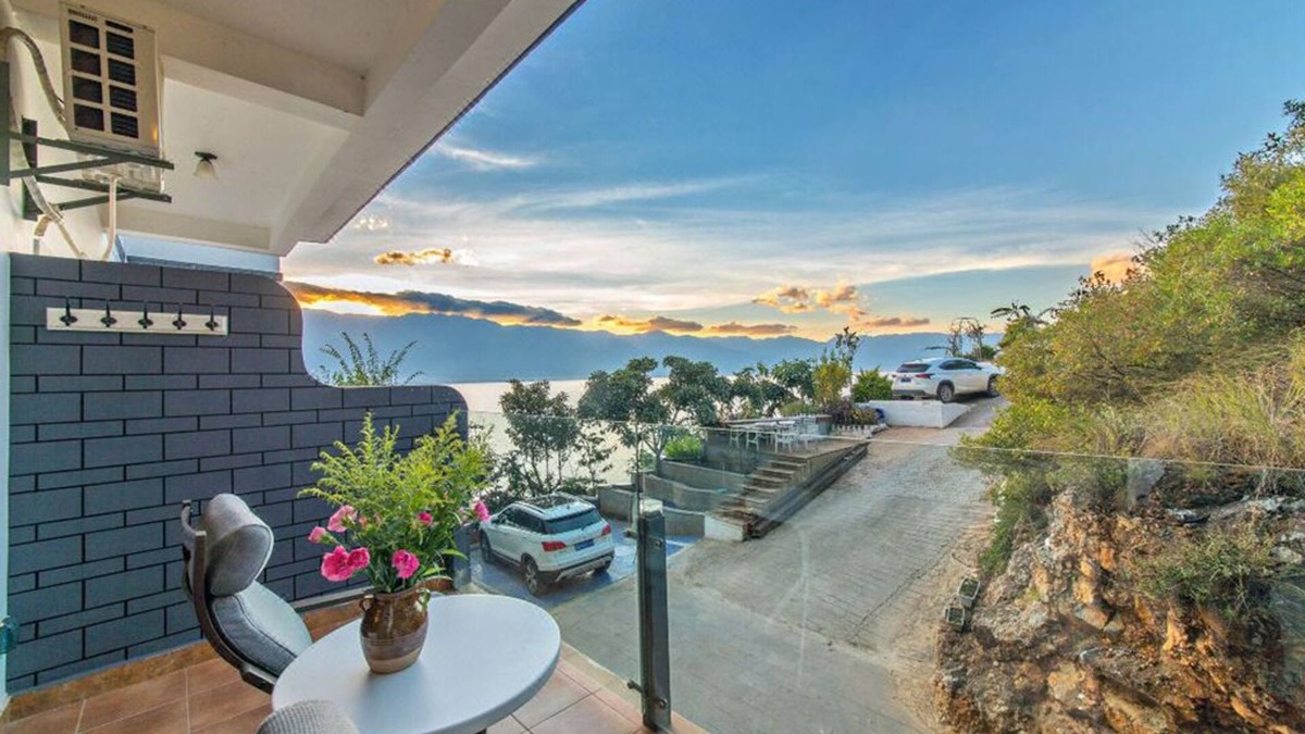 Xiaguan House | Dali Erhai Sea Viewing Homestay