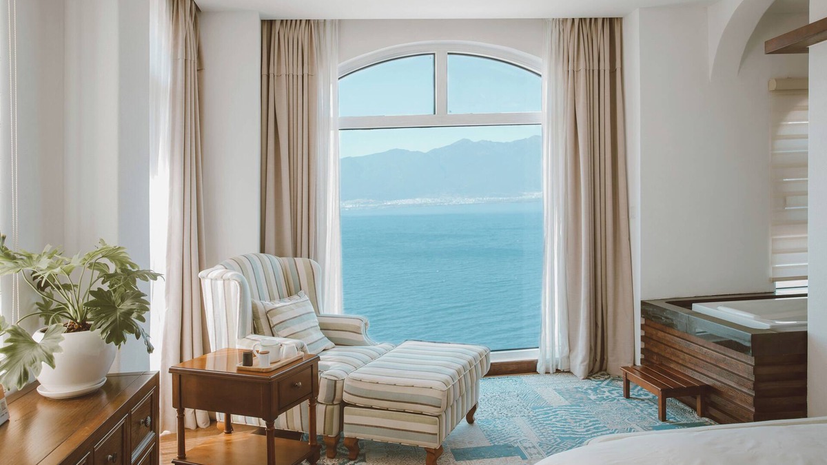 Dali Hotel | Dali Mermaid Sea View Resort Hotel