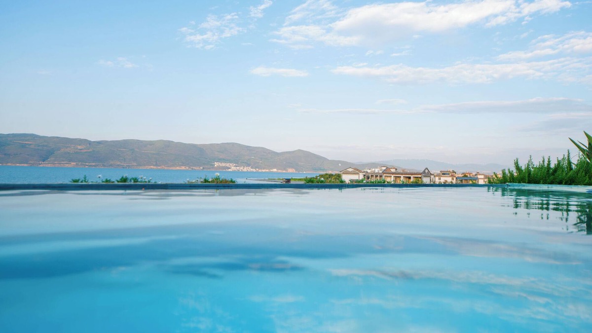 Dali Town Hotel | Dali Nest Secret Garden Lake View Inn