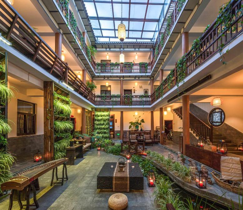 Dali Ancient Town Hotel | Dali Yanyuan Mountain Retreat