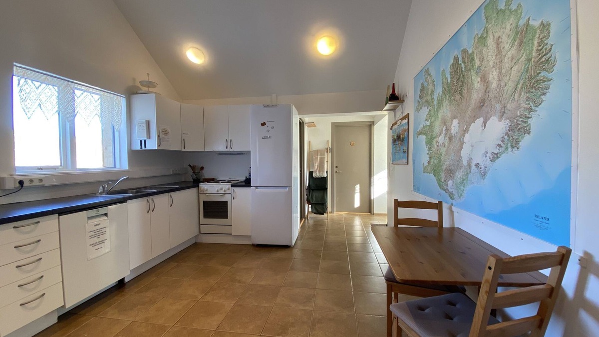 Kirkjubaejarklaustur City Center House | Dalshöfði Guesthouse