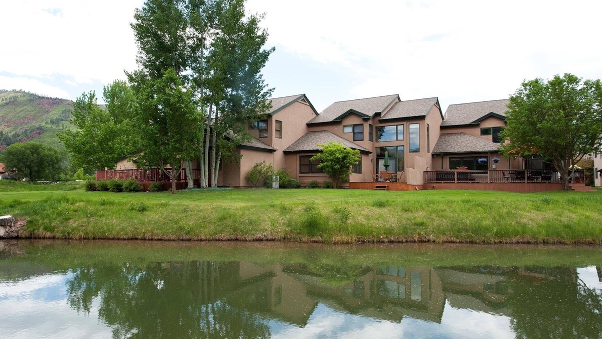 Dalton Ranch House | Dalton Ranch Townhome on 11th Fairway & Waterway - A/C - Unbeatable Views
