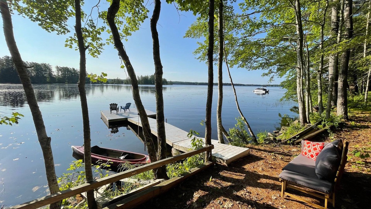 Jefferson House | Damariscotta Lakefront 3BR+