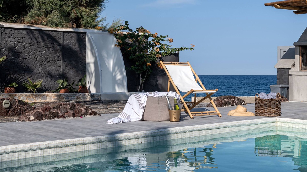 Agia Paraskevi Villa | Damma Beachfront Luxury Villa