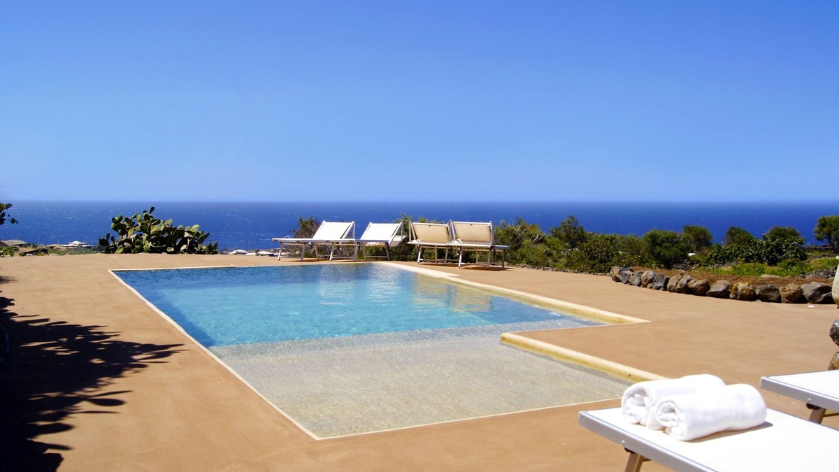 Pantelleria House | Dammusi Sciuvechi Resort