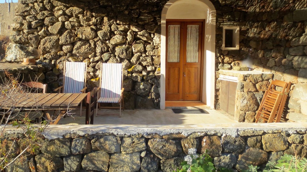 Pantelleria Villa | Dammuso OCRA