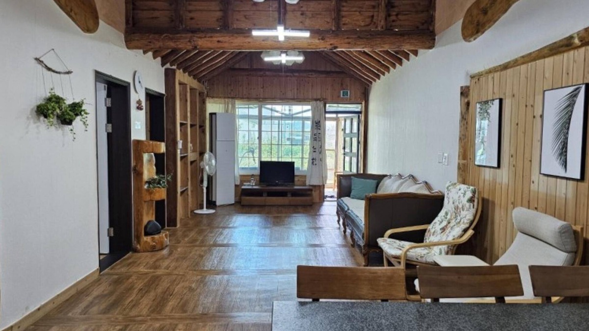Wonyul-ri House | Damyang Songjukheung Pension