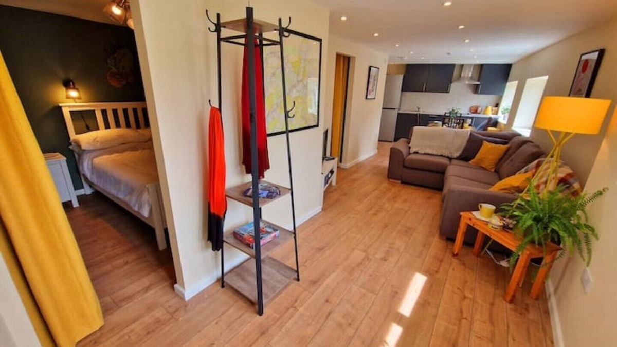 Pontneddfechan Apartment | Dan Y Coed