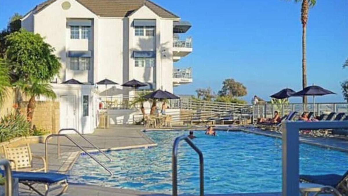 Capistrano Beach Condo | Dana Point Beach front condo with balcony