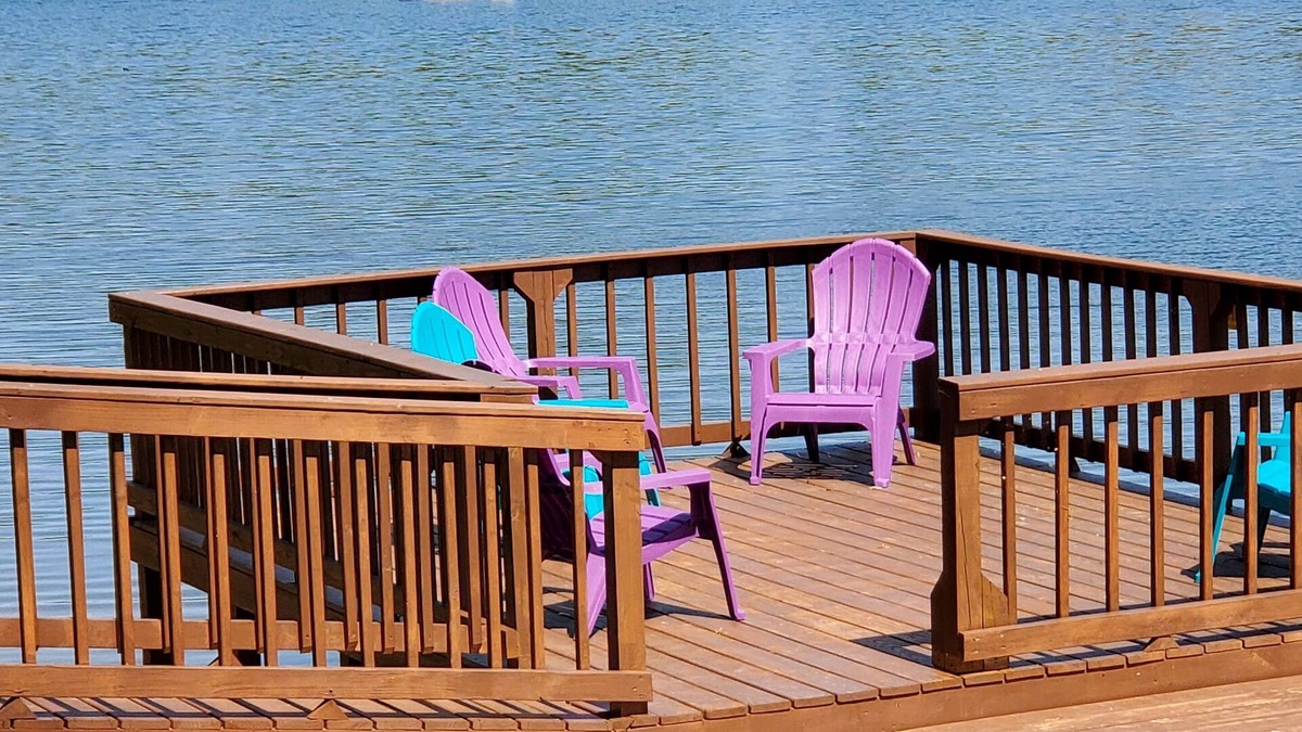 Wynnburg House | Dancing Diamonds Waterfront Retreat