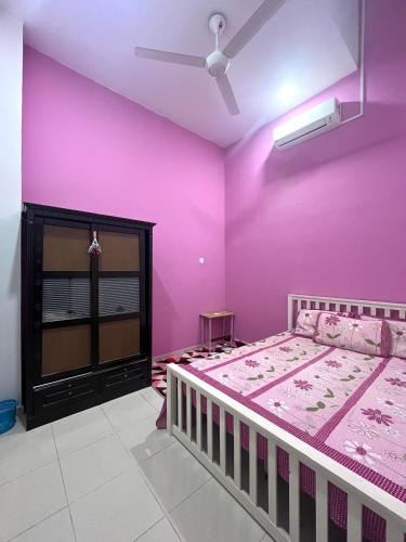 Kuantan House | Dang Anum Homestay Kuantan Airport HalalHome