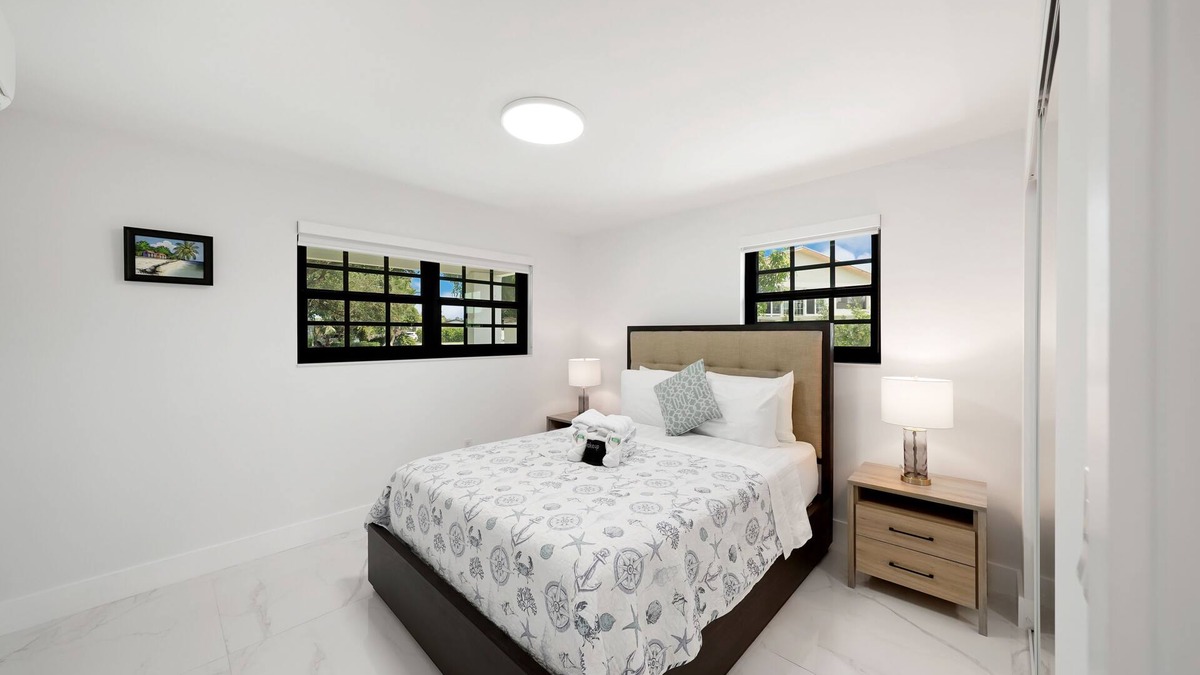Melaleuca Gardens House | Dania Beach Unit 1 by PMI