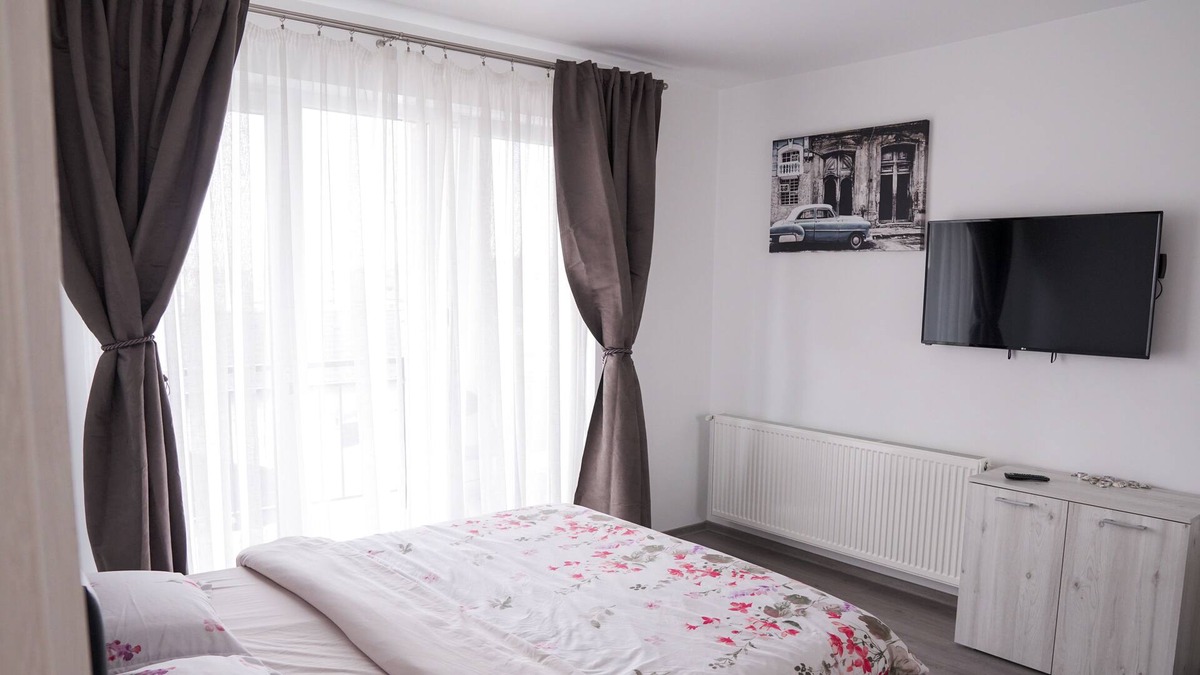 Lazaret Apartment | Daniel's Central Apartments