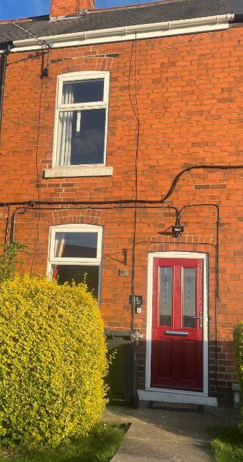 Ault Hucknall Apartment | Daniel’s Semi Rural Retreat