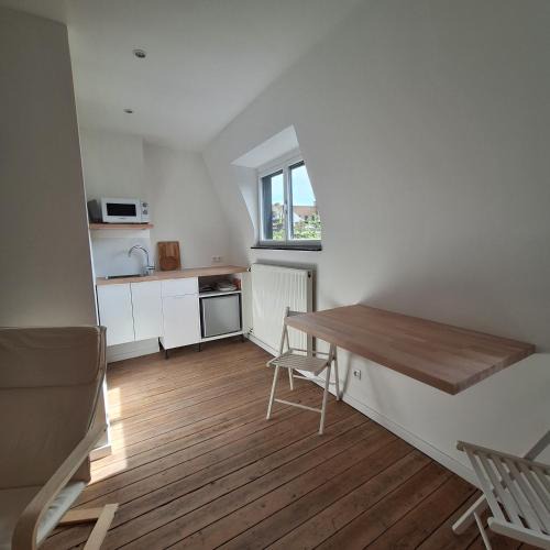 Feronstree et Hors-Chateau Apartment | Dans l'impasse